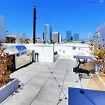 Dream Escape With Great Rooftop Views